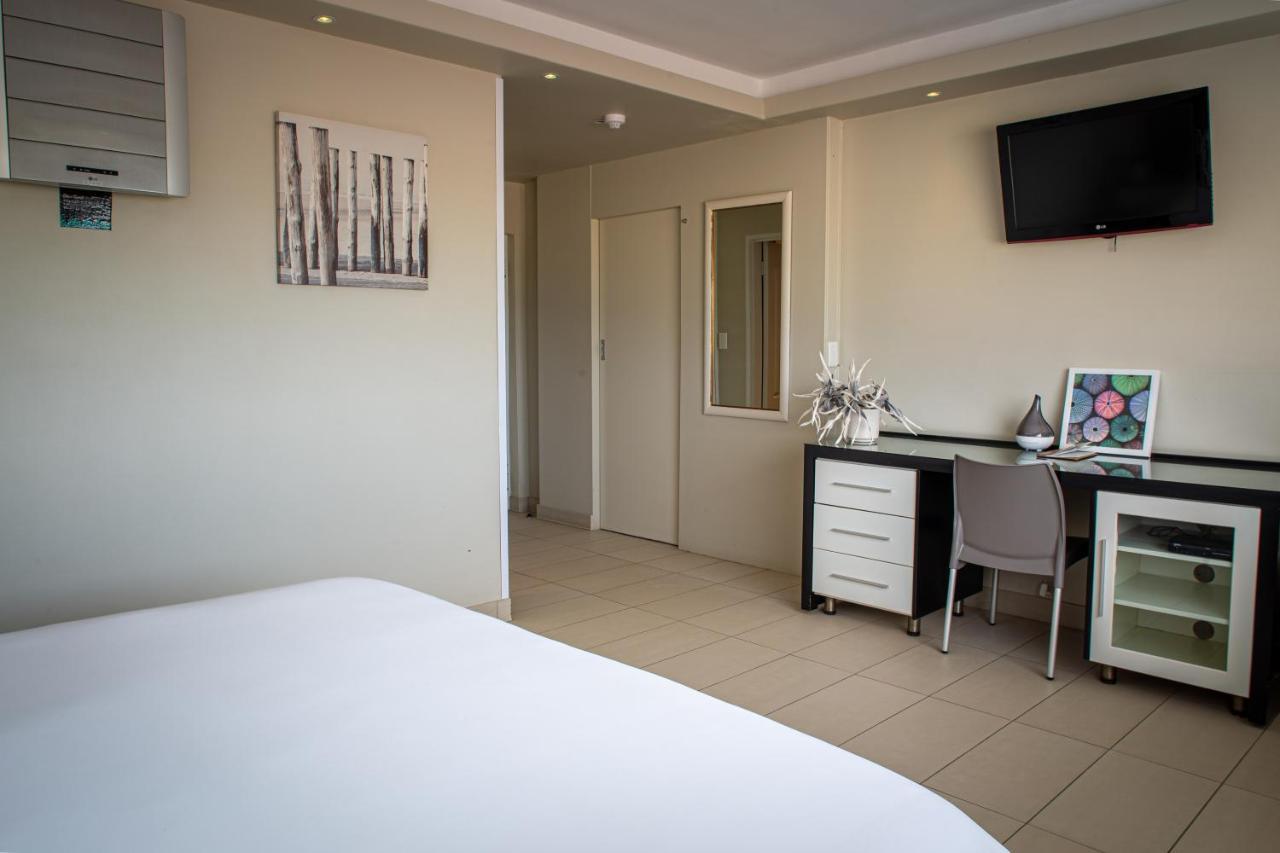 Villa San Giovanni Accommodation Pretoria Bagian luar foto